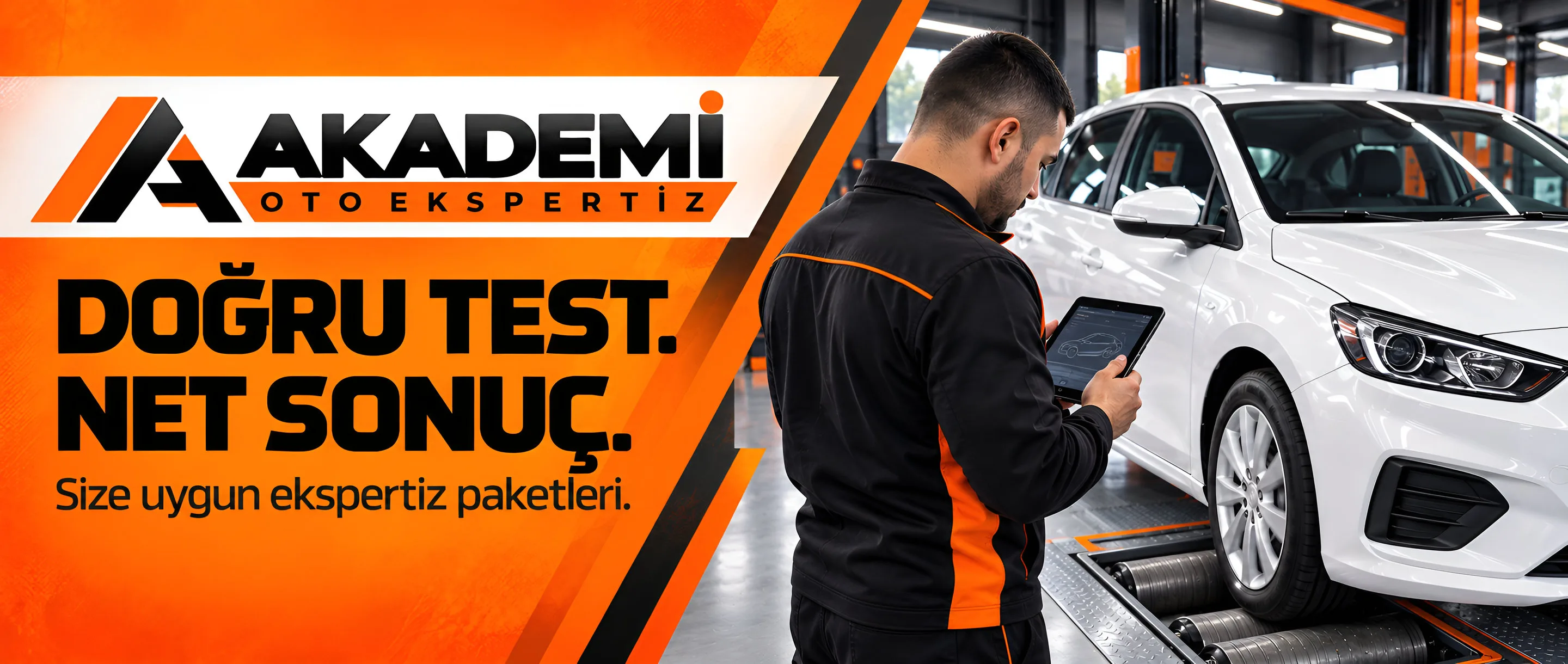 Doğru test. Net sonuç. Size uygun ekspertiz paketleri. Akademi Oto Ekspertiz uzmanı test standındaki aracı tabletle kontrol ediyor